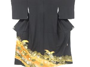 リサイクル　作家物　金彩松・鶴模様刺繍留袖(比翼付き)
